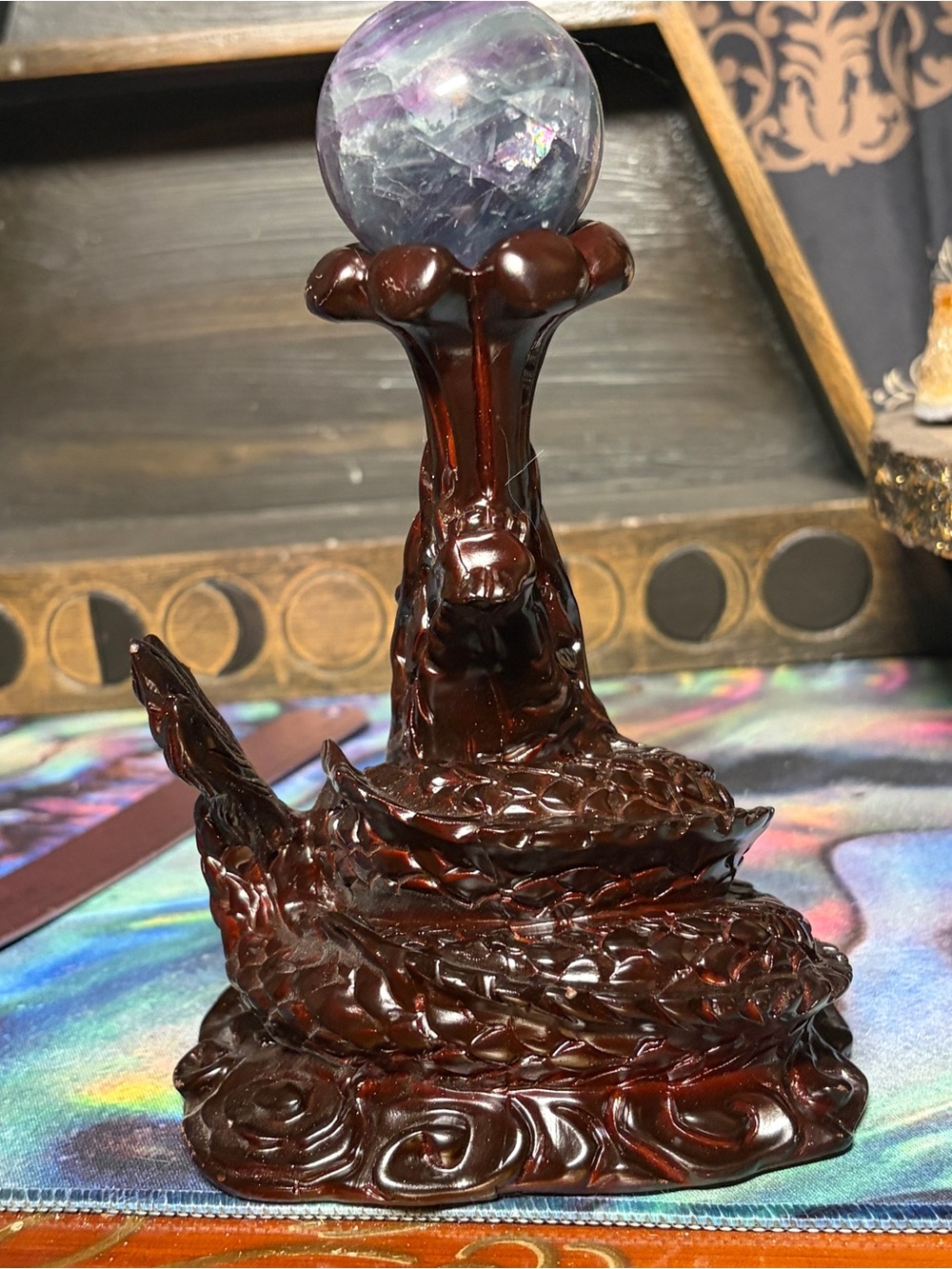 Wooden dragon crystal sphere holder - Picture 5 of 7